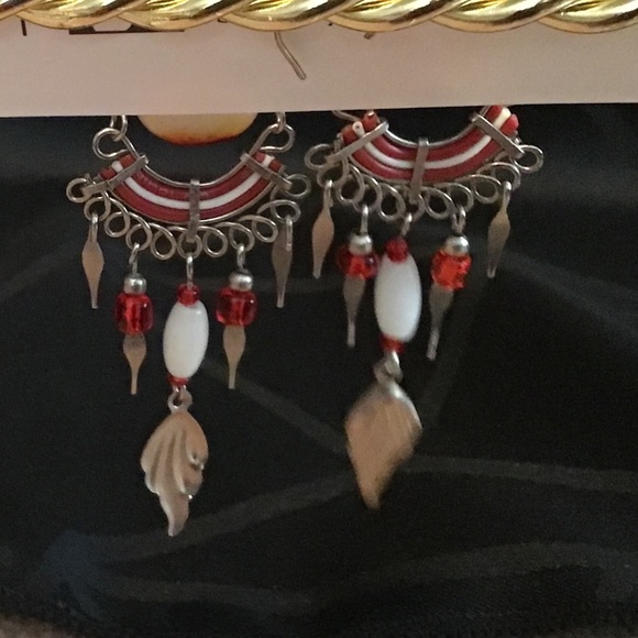 Bohemian style bead and spike earrings - Picture 6 of 6